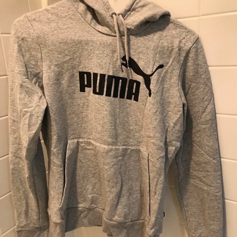 Puma sweater